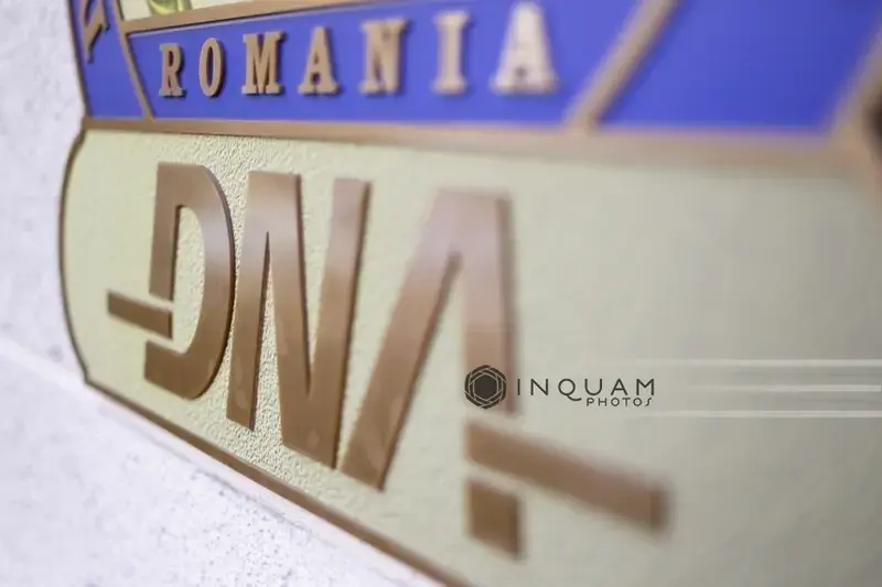 Angajați ai Primăriei Iași, audiați de DNA în dosarul în care este vizat primarul Mihai Chirica