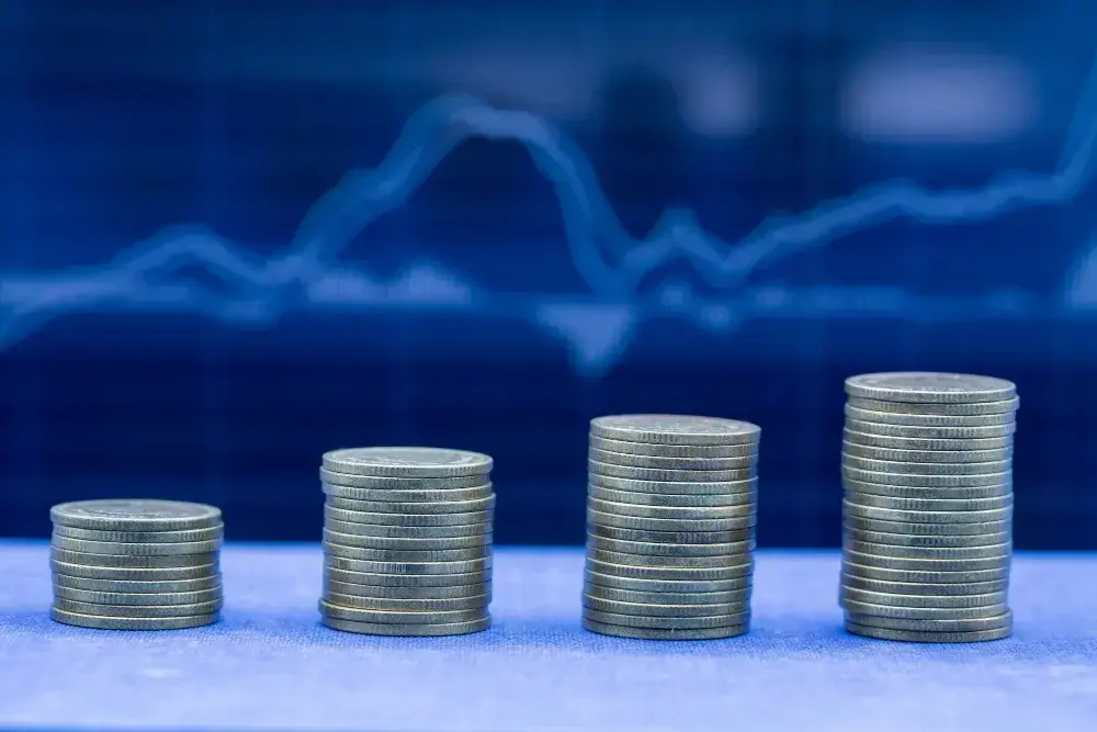 Deficitul scade la 2,89% din PIB după 8 luni, reducere de aproape 27 miliarde lei
