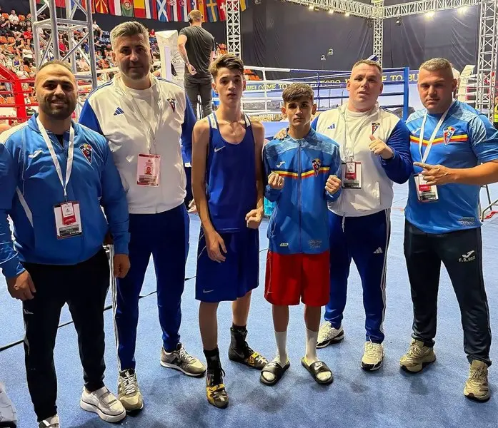 Patru tineri pugiliști români își joacă șansa la aur în finalele Europeanului U17
