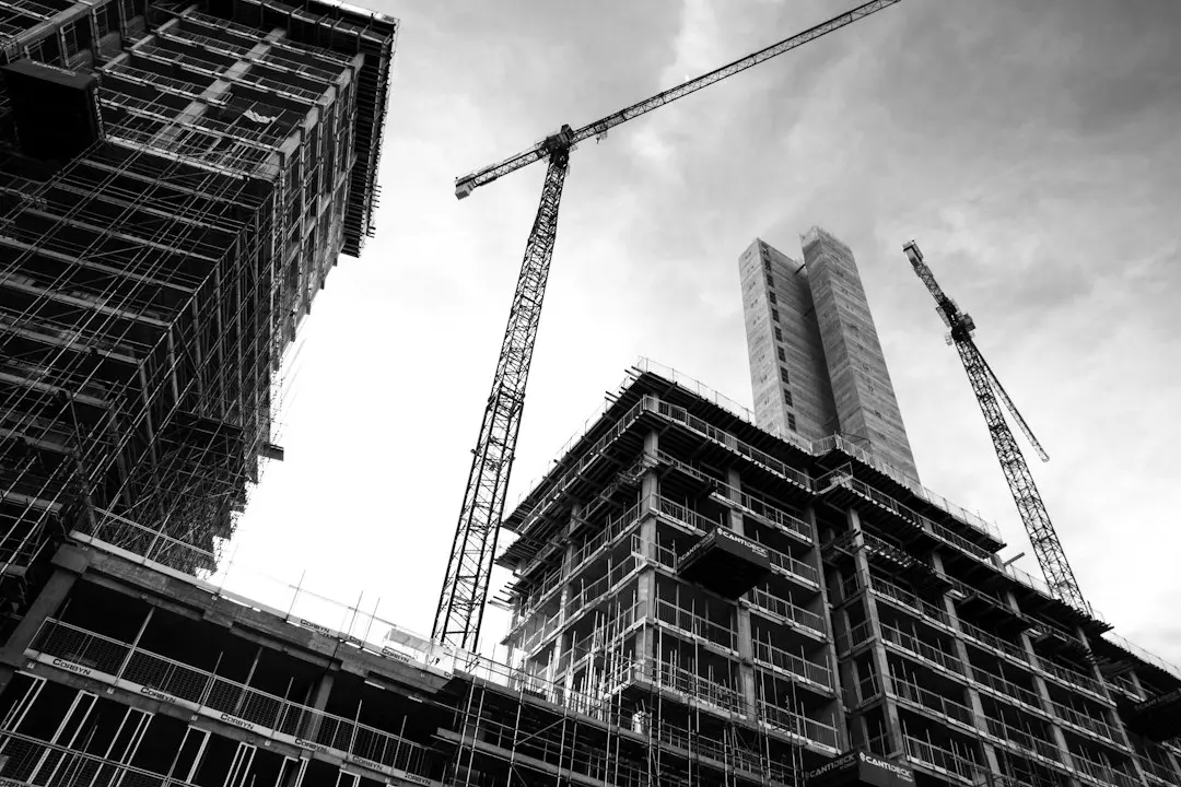 Cum se legalizează construcțiile fără autorizație: ghidul complet